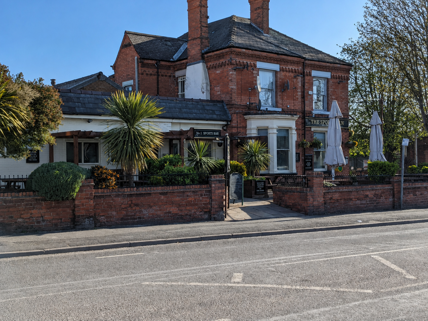 The Sportsman pub exterior in Long Eaton